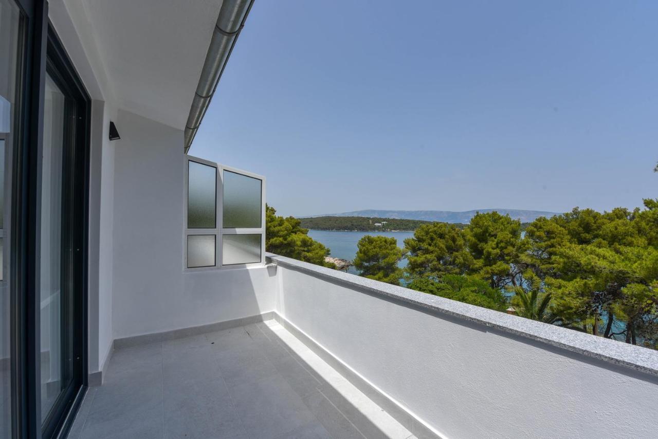 Lazaneo Seafront Apartments, Jelsa  Esterno foto