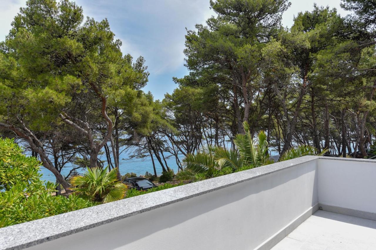 Lazaneo Seafront Apartments, Jelsa  Esterno foto